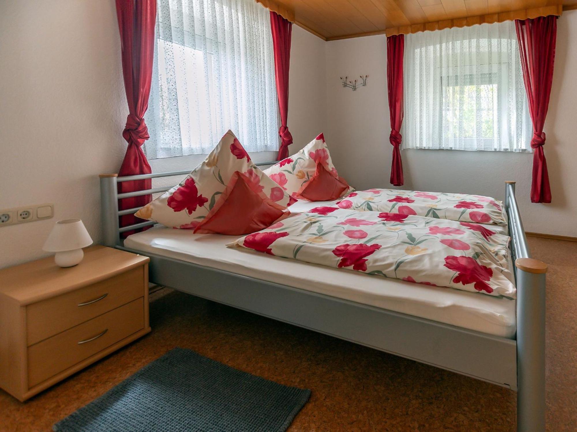 Bauernhof&Ferienwohnung An der Lay Kerpen  Zimmer foto