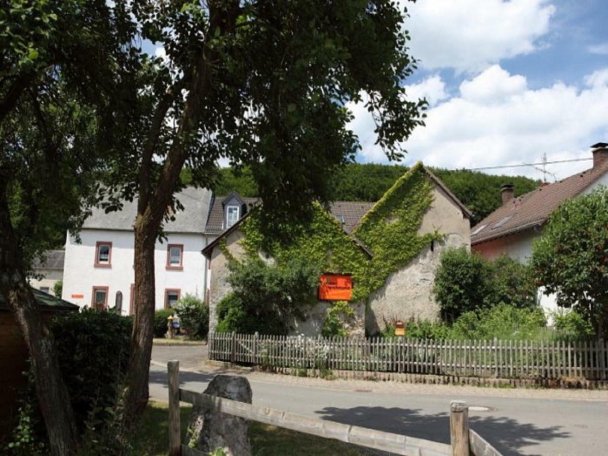 Bauernhof&Ferienwohnung An der Lay Kerpen  Exterior foto